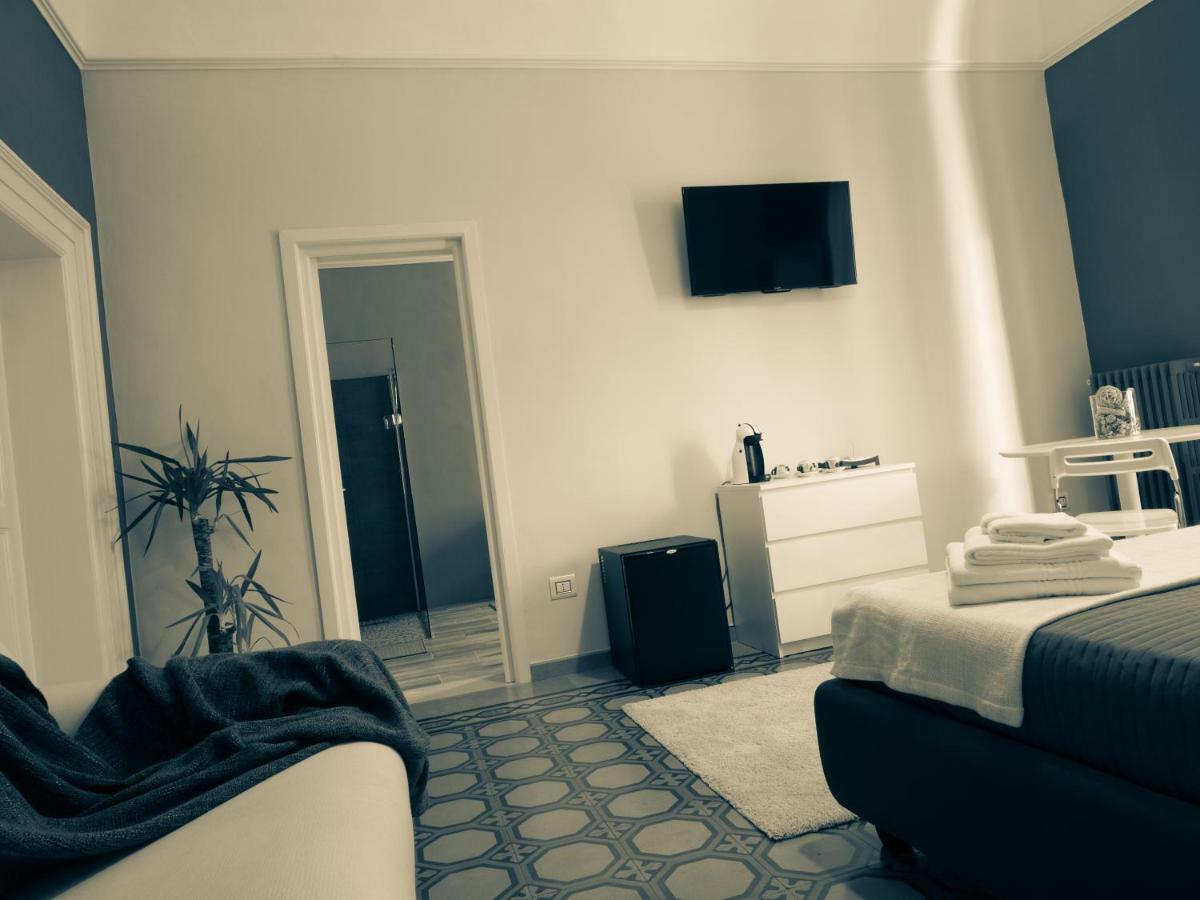 Ajde Rooms & Breakfast Trani Eksteriør bilde
